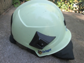 Rescue helmet Belgium ambulance and firebrigade. Interventie helm van de belgische ambulance en brandweer personeel. met bevestiging voor de zaklamp. Model Dräger.