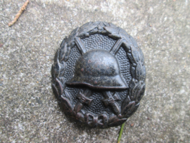 German wounded badge black. Duits gewondenembleem zwart.