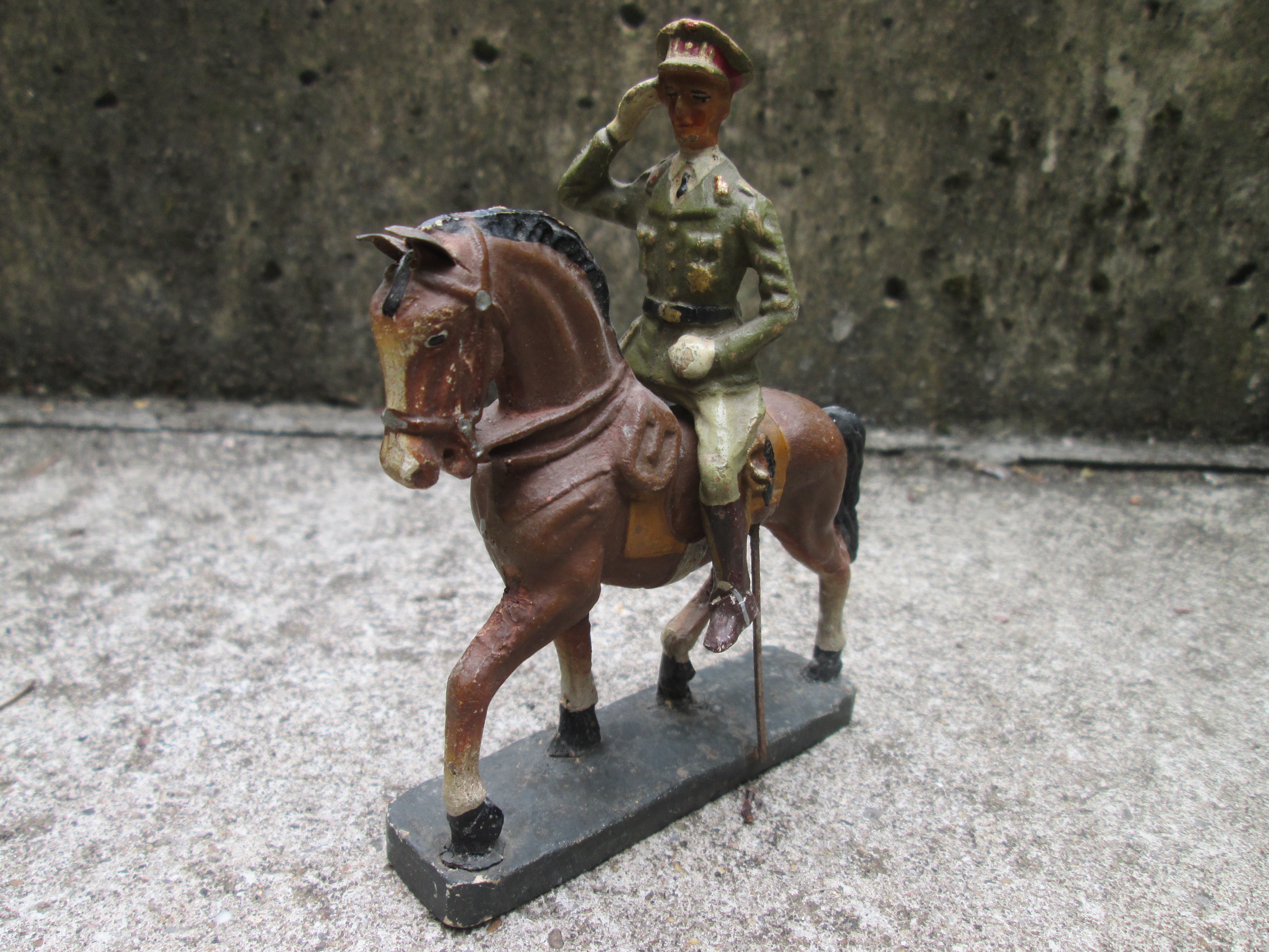 Belgium king on horse DURSO koning Leopold van Belgie op paard