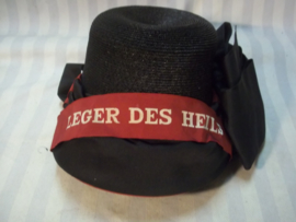 Dutch female cap of the Salvation Army,  Vrouwenhoedje van het Leger des Heils, decoratief