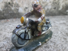 Quiralu aluminium motorcycle. Militair op motor