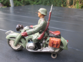 ELASTOLIN German motorcycle, nice condition. Duitse wehrmacht motorrijder in goede staat TOP stuk.