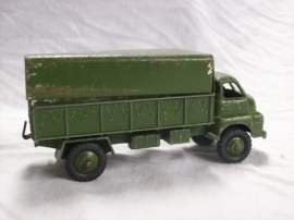 Military Dinky Toy armytruck, legerauto Dinky toy vrachtwagen