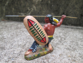 LINEOL Indian, Indiaan met speer en schild goede staat.