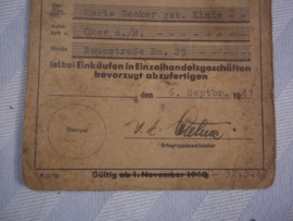  NSDAP amt fur Volkswohlfahrt. bewijs dat je voorrang kreeg in winkels als je dit bewijs liet zien, mooi gestempeld, leuk apart document