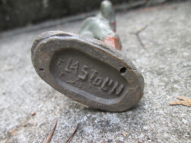 ELASTOLIN Big size German WW1 soldier wounded. Gewonde Duitse soldaat WO1 groot model oud speelgoed, goede staat.