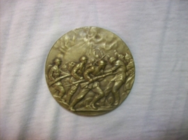Very rare English medal. Zeldzame Engelse penning met bijzonder fraaie gevechtsscene