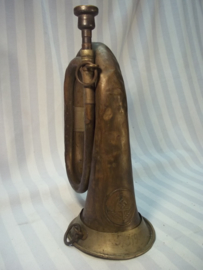 German bugle Labour Party, nicely marked. Duits signaalhoorn, bazuin van de Arbeitsdienst met embleem en regimentsnummer 5/319, werkend, zeer decoratief
