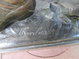 Statue of a French World War 1 soldier. very impressive.  Frans beeld, Le Poilu. Verdun, on ne passe pas. hoogte 64 cm. gesigneerd.