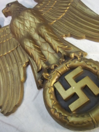 German wall eagle. Duitse muuradelaar 100% origineel goudkleurig Partij Wehrmacht of Kriegsmarine