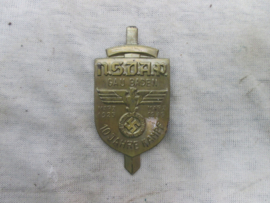 German tinnie, rally badge, Duitse tinnie NSDAP Gau baden märz 1925- märz 1935 10 Jahre Kampf Herinneringstinnie van de NSDAP.