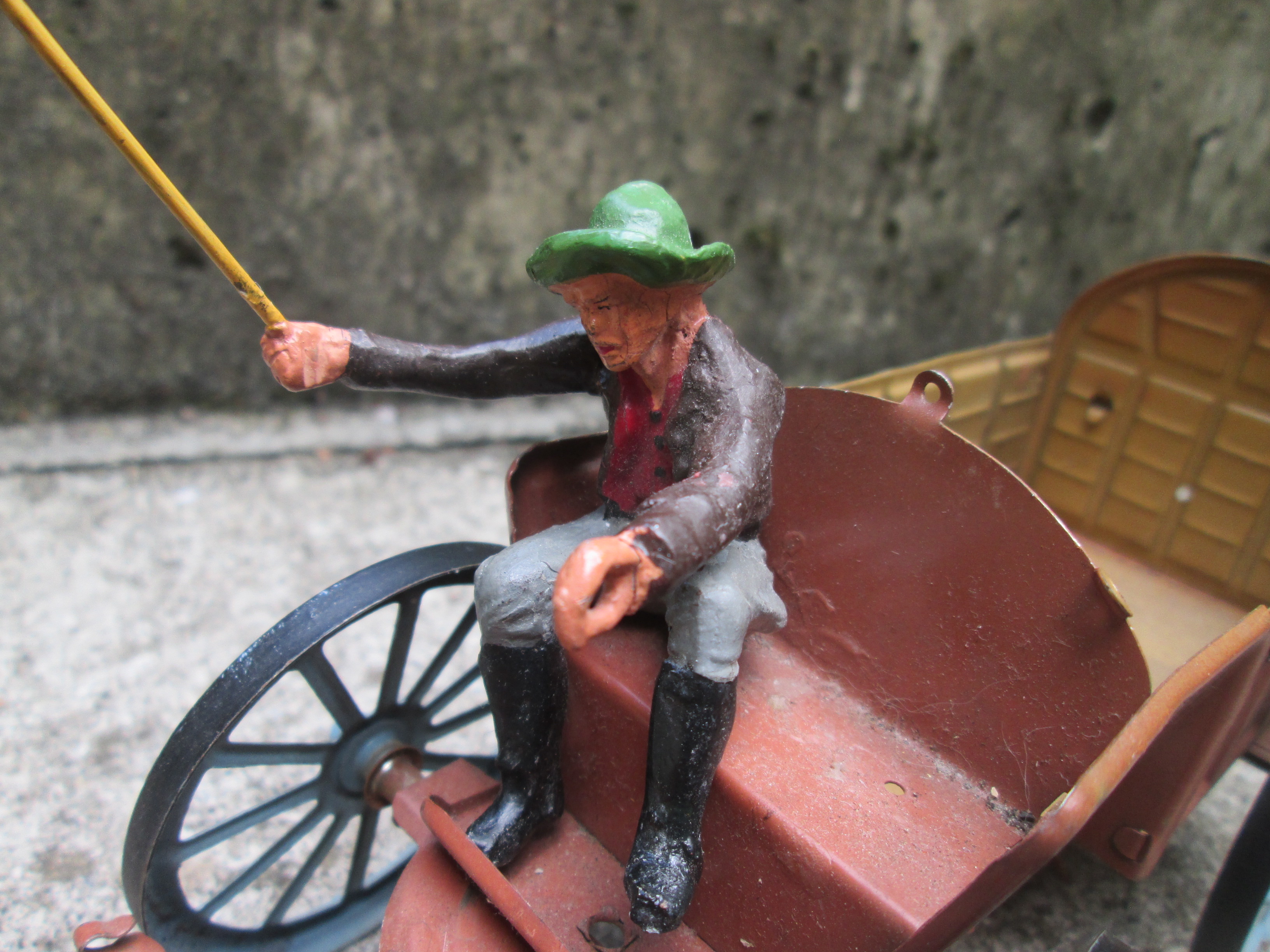 blikken speelgoed cowboy met kar getrokken door paarden leuke set.