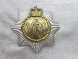 British cap badge VRI