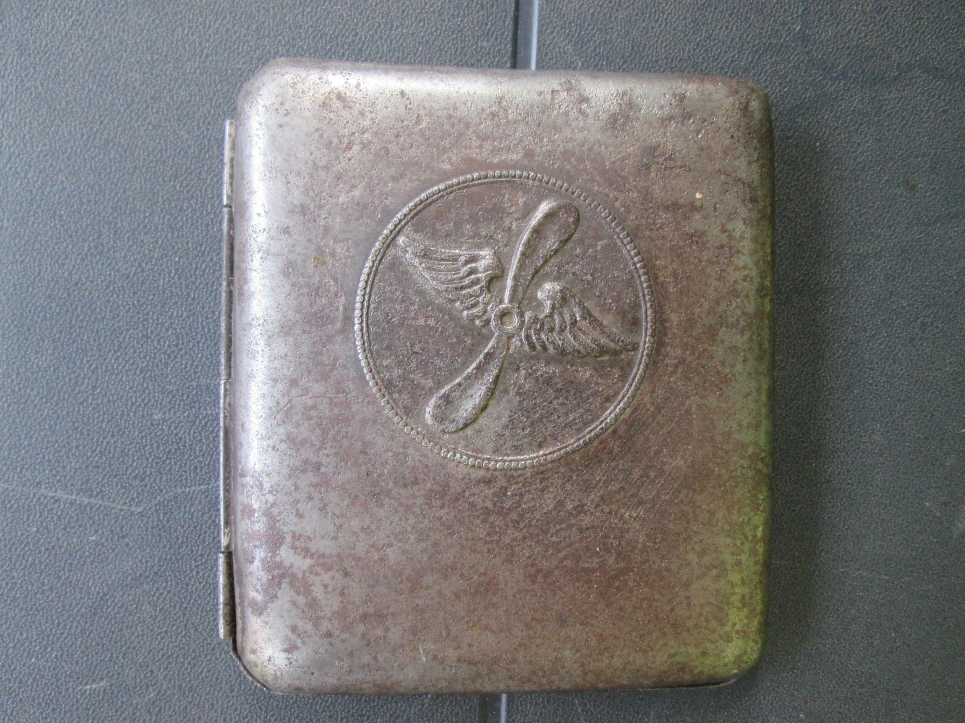 German cigarette case FLIEGERTRUPPEN.