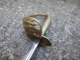 German Prusian sword  miniature letter opener, Duits Pruisisch sabel miniatuur als brievenopener  mooi met adelaar in het handvat.