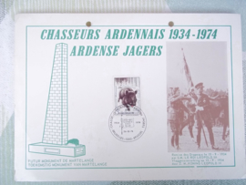 Belgische kaart met postzegel Ardense Jager 1934- 1974 herinnering aan 40 jaar Chasseurs.