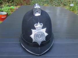 British Bobbyhelmet Derbyshire constabulary. Bobby helm politie. mooi model