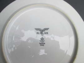 German dinner plate Luftwaffe 1942. Duits etenbord luchtmacht