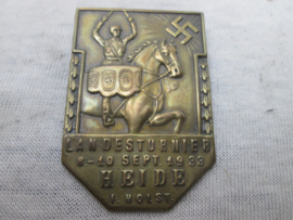 German tinnie, rally badge, Duitse tinnie, SA related badge Landesturnier 8- 10 sept. 1933 - HEIDE - Schleswig- Holstein. very rare, zeldzame  SA tinnie leuke afbeelding.