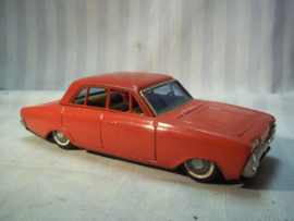 Tin toy car. Blikken speelgoed auto met frictie motor FORD TAUNUS , made in Japan, jaren 60. werkend. goede staat