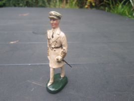 NB Nazaire Beeusaert Engelse prins in wit marine uniform.