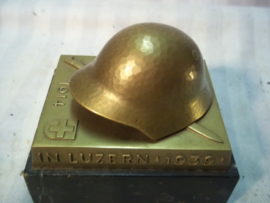 Swiss shooting price Luzern 1939 bronse helmet. Zwitserse schietprijs Wehrmannstich 1939