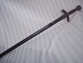 German Flieger sword for children, nicely with swastika and Iron cross. Duits Flieger schwert 75 cm lang als kinder speelgoed. voorzien van het ijzeren kruis symbool en hakenkruis. zeer mooie schede, gebruikt. nog nooit eerder gezien. TOP.