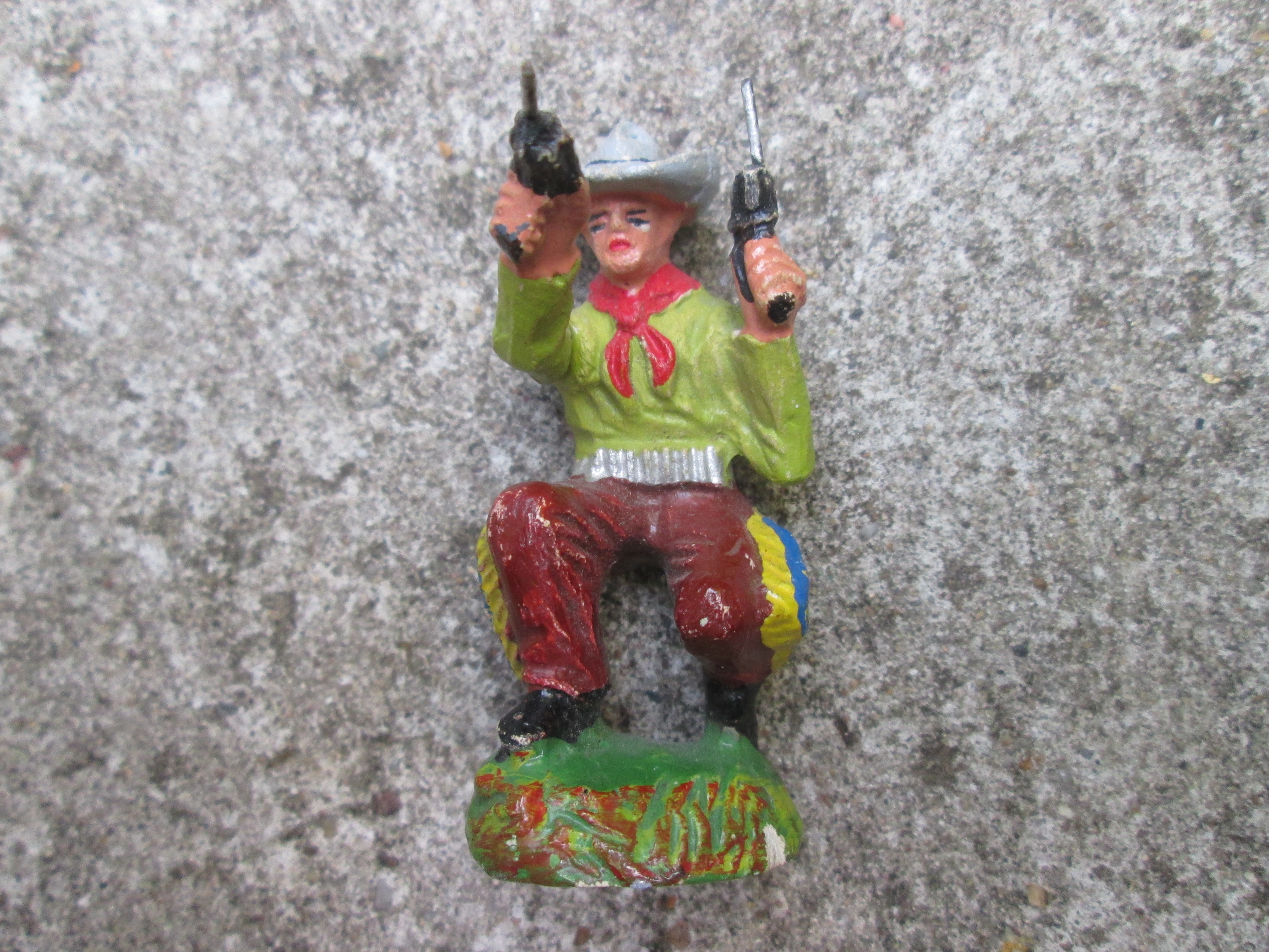 DURSO cowboy. with 2 guns Durso cowboy