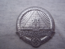 German tinnie, rally badge, Duitse tinnie 11e Badisches- Sängerbundesfest. Karlsruhe Okt. 1935. met maker.