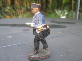 ELASTOLIN postman, postbode briefbezorger.