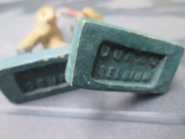 DURSO 2 Belgium marching soldiers WW2 green collar means Ardense Jager. 2 Belgische soldaten WO2 groene kraagpunten Ardense Jagers. bijzonder.