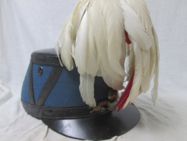 French shako Military school with plume. Franse sjako van de Militaire school, compleet met pluim. L'ecole militaire de Saint Cyr model 1871. zeer nette staat.