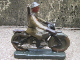 DURSO Belgium soldier on motor. Belgische soldaat op motor. met Belgische vlag Brigade Pioron.