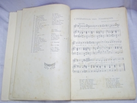 Dutch military songbook, big size, Nederlands leger zangboekje, het grotere formaat dan normaal.