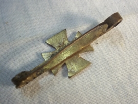 Miniature Iron cross as sweetheart, little enamel damage. Broche, sweetheart Ijzeren Kruis WO1 beetje emaille schade