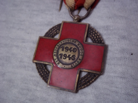 Medaille Het Nederlandse Roode Kruis 1940-1945. zeer nette medaille.