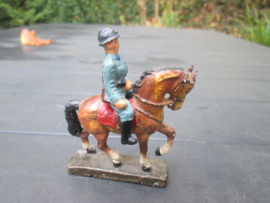 LINEOL French soldier on horse. Franse WO1 soldaat op paard