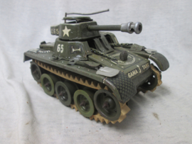 Tin toy tank. GAMA- Tank Made in Western- Germany jaren 50 werkend opdraaimechaniek.