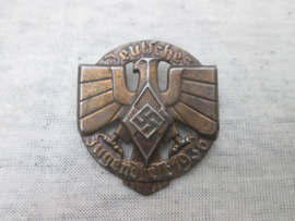 German tinnie, rally badge, Duitse tinnie H.J. Deutsches Jugendfest 1936. opengewerkte tinnie. cut out version.