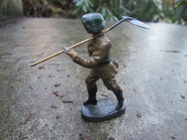 ELASTOLIN Belgium soldier chasseur Ardenne. Belgische Ardense jager met schop