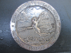 German plaque. Duitse penning 5 cm. 238e Infanterie Division 1917/ 1918, gebruikte staat doch moeilijk te vinden. Siegfried front, Arras,  Flanders Artois ,Antwerpen Maas stellung. 