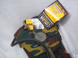 ABBL Camelbak gebruikt door Commando's en elite eenheden met extra drinktuit NAVO verstrekt Belgische camouflage