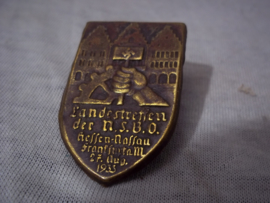German tinnie, rally badge, Duitse tinnie Landestreffen der N.S.B.O. - Hessen-Nassau, Frankfurt am M. 27 aug.1933 zonder speld, without pin.