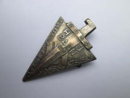 German tinnie, rally badge, Duitse tinnie, Hitler- Jugend, H.J. Bann 123, treffen 6-7-1934 Gilbhart Hohenstaufen.