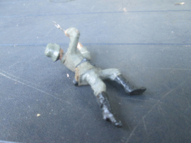 LINEOL German soldier with wire cutter. Duitse soldaat met draadschaar , leuk figuur goede staat.