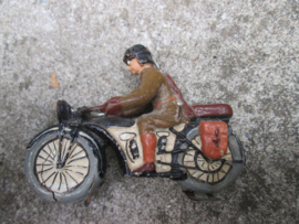 Unmarked NSKK German motor cyclist. Duitse NSKK motorrijder.
