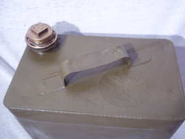 Blik TEXACO motor olie met originele bronzen sluitdop van Texaco, decoratief. Jaren 30-40