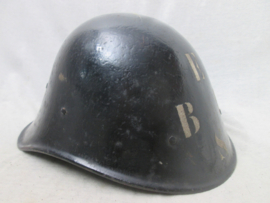 Dutch helmet M-34 of the civil defense. Nederlandse staalhelm van de B.B. Bescherming Burgerbevolking model 1934, gevonden omgeving Best in Nederland.