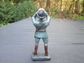 DURSO French officer with binocular, Franse officier met verrekijker.