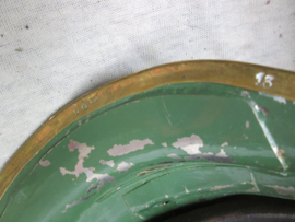 Swedish helmet model 1879, this helmet is 1928 pattern. Zweedse kurasssiershelm, officier met vuurverguld embleem en emaille . dit is de gemodificeerde model 1928. worden nu nog gedragen.